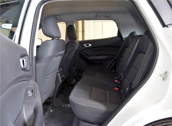 瑞虎5x 2019款 HERO 1.5L CVT都市版 车厢座椅   后排空间