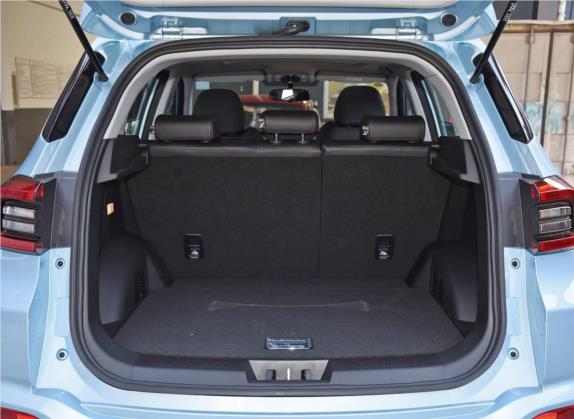 瑞虎5x 2020款 1.5L CVT豪华版 车厢座椅   后备厢
