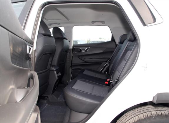 瑞虎5x 2020款 1.5L 手动时尚版 车厢座椅   后排空间