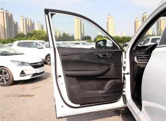 瑞虎5x 2020款 1.5L 手动时尚版 车厢座椅   前门板