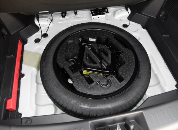 瑞虎5x 2020款 1.5L 手动都市版 其他细节类   备胎