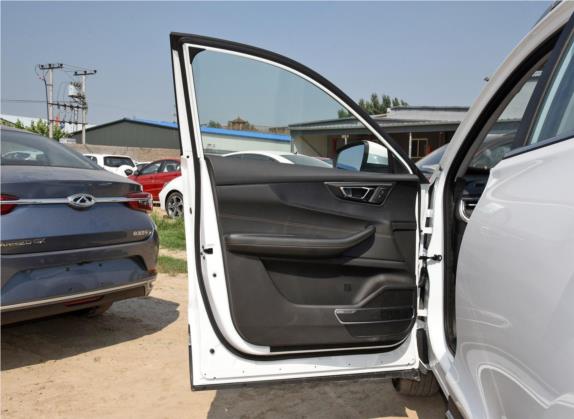 瑞虎5x 2020款 1.5L 手动豪华版 车厢座椅   前门板