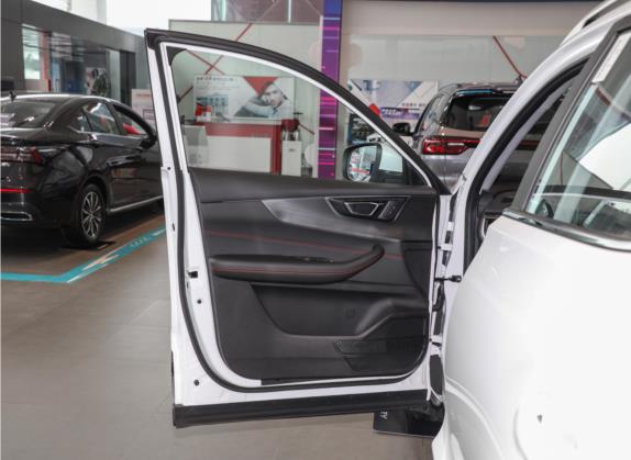 瑞虎5x 2021款 高能版 1.5T CVT豪华版 车厢座椅   前门板