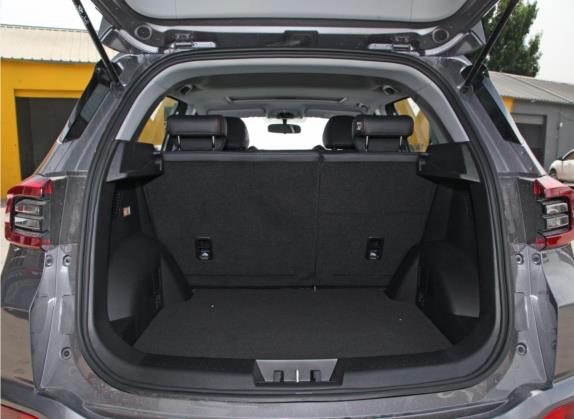 瑞虎5x 2022款 超级英雄版 1.5L CVT时尚型 车厢座椅   后备厢