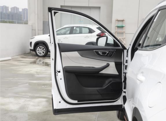 瑞虎5x 2022款  PLUS 功夫熊猫联名版 1.5L 手动品尚型 车厢座椅   前门板
