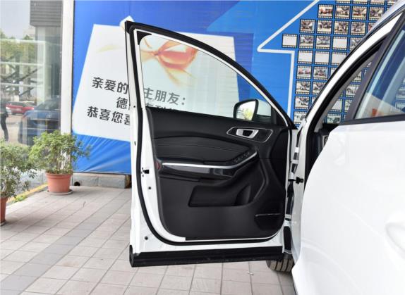 瑞虎8 2018款 1.5TCI 手动特供版 5座 车厢座椅   前门板