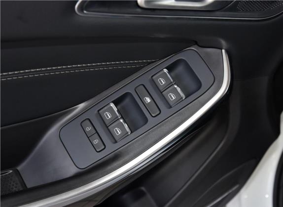瑞虎8 2018款 1.5TCI 手动特供版 5座 车厢座椅   门窗控制