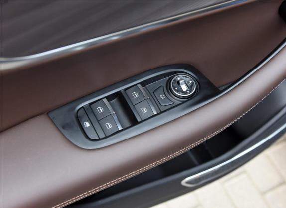 瑞虎8 2019款 1.6TGDI 自动尊贵型 车厢座椅   门窗控制