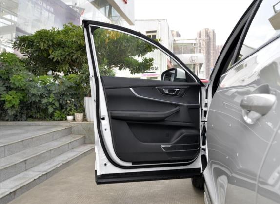 瑞虎8 2019款 1.6TGDI 自动时尚型 车厢座椅   前门板