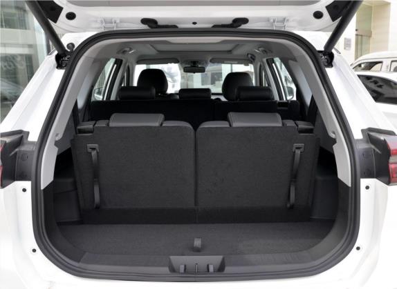 瑞虎8 2019款 1.6TGDI 自动精英型 车厢座椅   后备厢