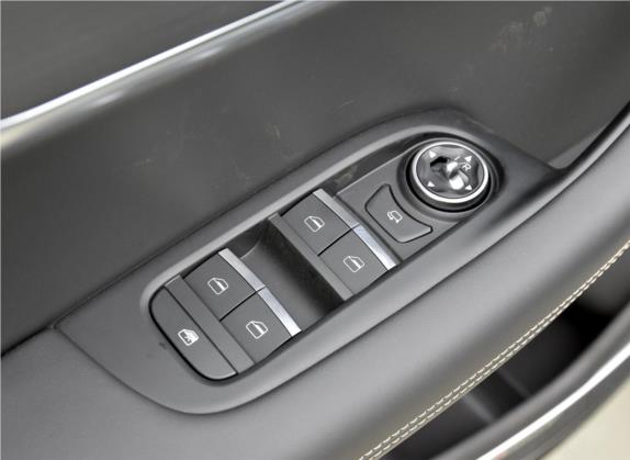 瑞虎8 2019款 1.6TGDI 自动精英型 车厢座椅   门窗控制