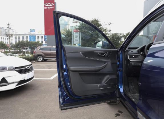 瑞虎8 2019款 1.5TCI 手动精英型 车厢座椅   前门板