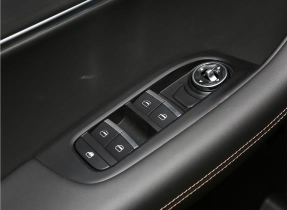 瑞虎8 2020款 1.5TCI 手动特供版 7座 车厢座椅   门窗控制