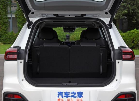 瑞虎8 2020款 290TGDI 自动豪华版 大六座 车厢座椅   后备厢