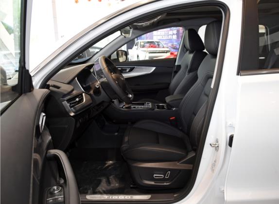 瑞虎8 2020款 改款 290TGDI 自动豪华版 车厢座椅   前排空间