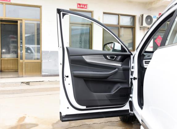 瑞虎8 2021款 鲲鹏版 390TGDI 自动扶摇版 车厢座椅   前门板