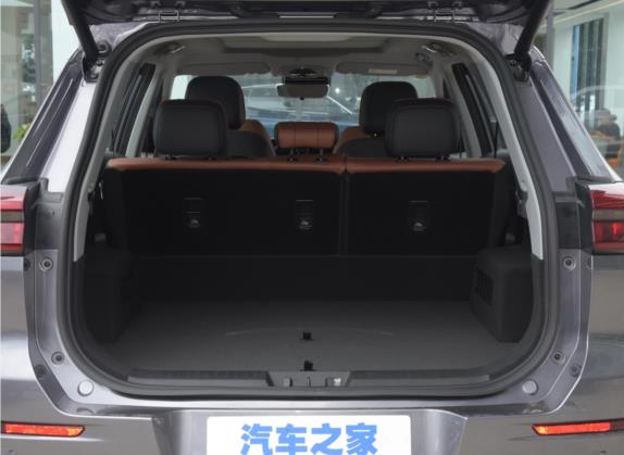 瑞虎8 2021款 鲲鹏版 390TGDI 自动扶摇版+ 车厢座椅   后备厢