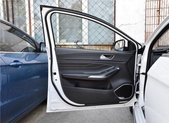 艾瑞泽GX 2018款 1.5T CVT睿色版 国V 车厢座椅   前门板