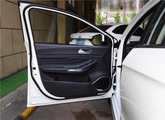 艾瑞泽GX 2018款 1.5T 手动劲色版 国V 车厢座椅   前门板