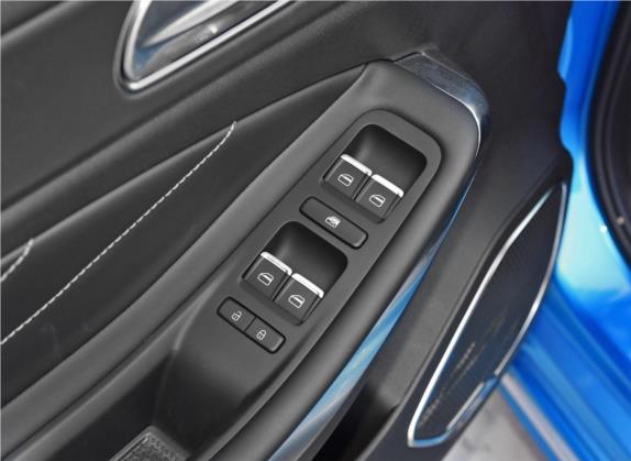 艾瑞泽GX 2018款 1.5T 手动睿色版 国V 车厢座椅   门窗控制