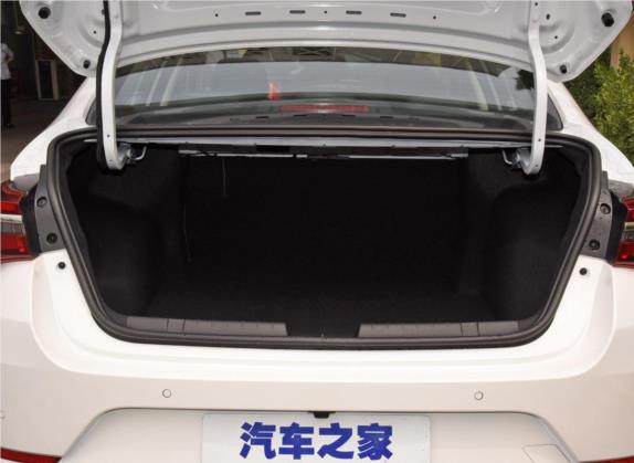 艾瑞泽GX 2019款 1.5T 手动新劲色版 国VI 车厢座椅   后备厢