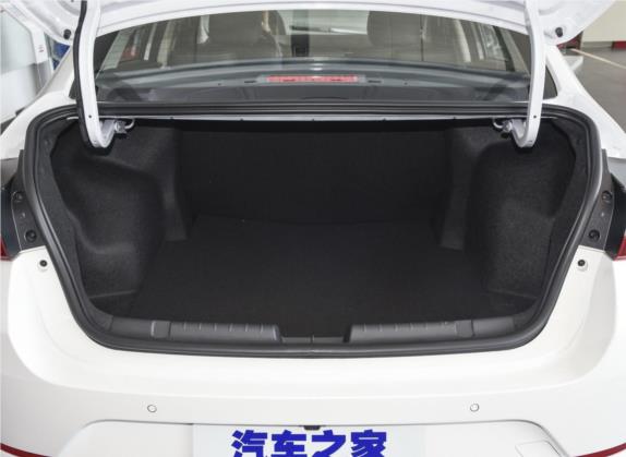 艾瑞泽GX 2019款 Pro 1.5T CVT劲色版 国VI 车厢座椅   后备厢