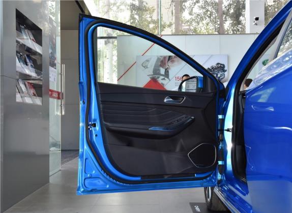 艾瑞泽GX 2019款 Pro 1.5T CVT型色版 国VI 车厢座椅   前门板