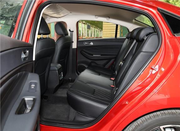 艾瑞泽GX 2019款 Pro 1.5T CVT睿色版 国VI 车厢座椅   后排空间