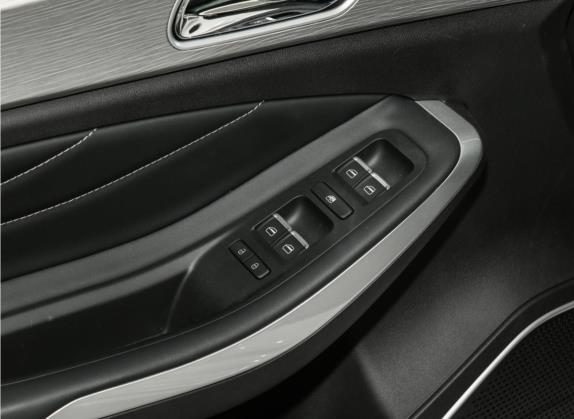 艾瑞泽GX 2019款 冠军版 1.5L 手动时尚型 车厢座椅   门窗控制