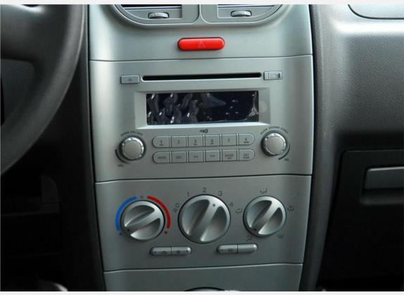 奇瑞A1 2009款 1.3L 手动舒适型 中控类   中控台