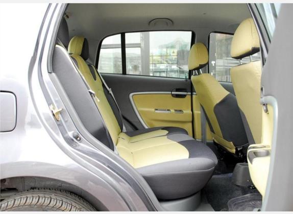 奇瑞A1 2009款 1.3L 手动舒适型 车厢座椅   后排空间