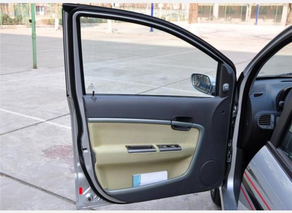 奇瑞A1 2009款 1.3L AMT舒适型 车厢座椅   前门板