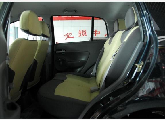 奇瑞A1 2009款 1.3L 手动实力型 车厢座椅   后排空间