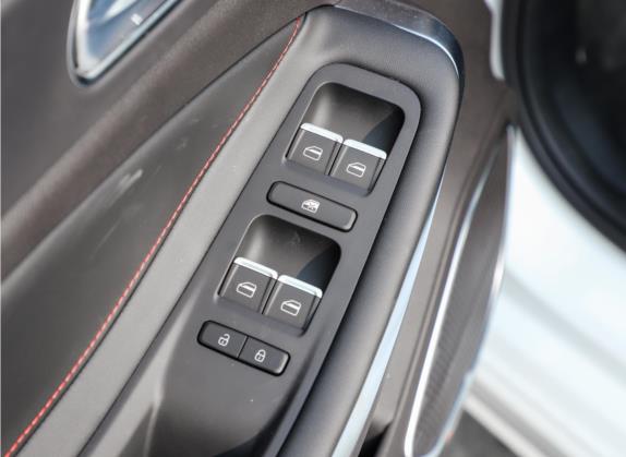 艾瑞泽5 PLUS 2021款 小泽 1.5T 手动型PLUS 车厢座椅   门窗控制
