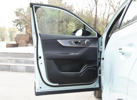 欧萌达 2022款 1.6TGDI DCT超维版 车厢座椅   前门板