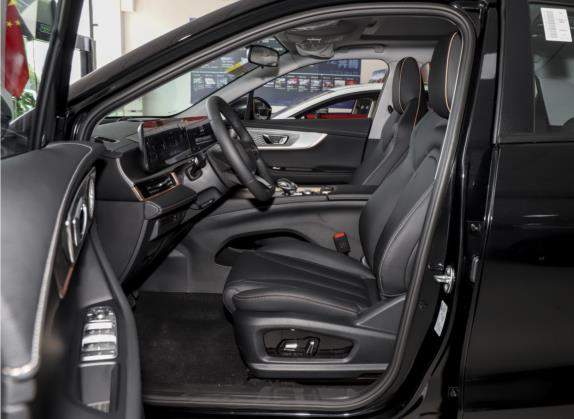 欧萌达 2022款 1.5T CVT驭界版 车厢座椅   前排空间