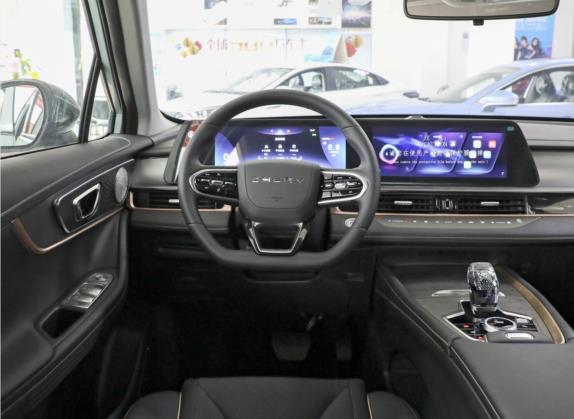 欧萌达 2022款 1.6TGDI DCT多维版 中控类   驾驶位