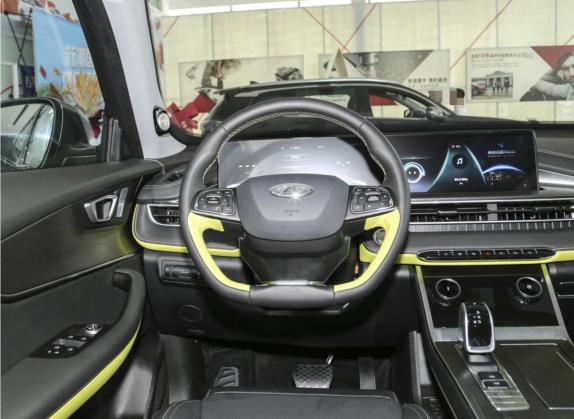 瑞虎7 PLUS 2022款 1.5T CVT 贵妃黄限定版 尊贵型 中控类   驾驶位
