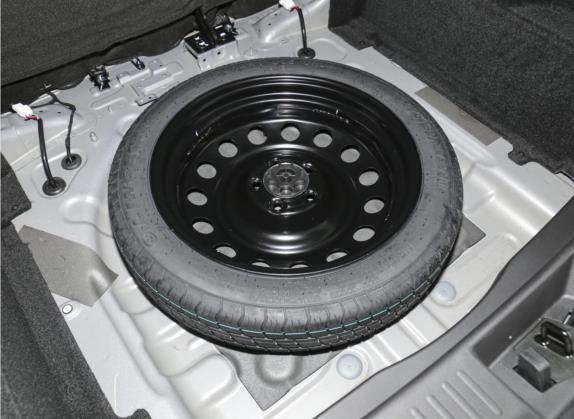 瑞虎7 PLUS 2022款 1.5T CVT 贵妃黄限定版 尊贵型 其他细节类   备胎