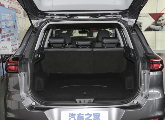 瑞虎7 PLUS 2022款 1.5T CVT 贵妃黄限定版 尊贵型 车厢座椅   后备厢
