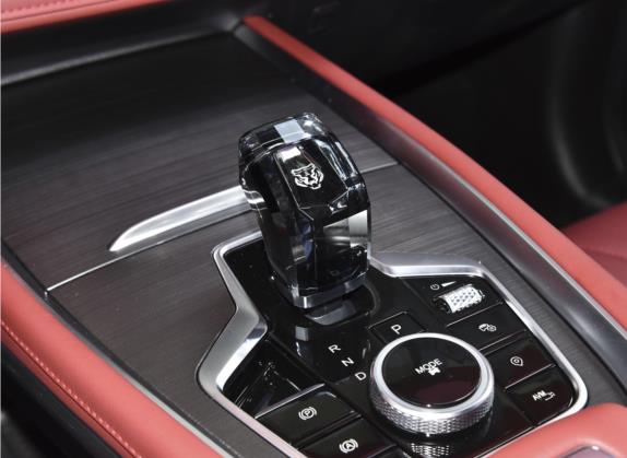 瑞虎7 PLUS 2023款 1.6TGDI DCT尊贵型 中控类   挡把