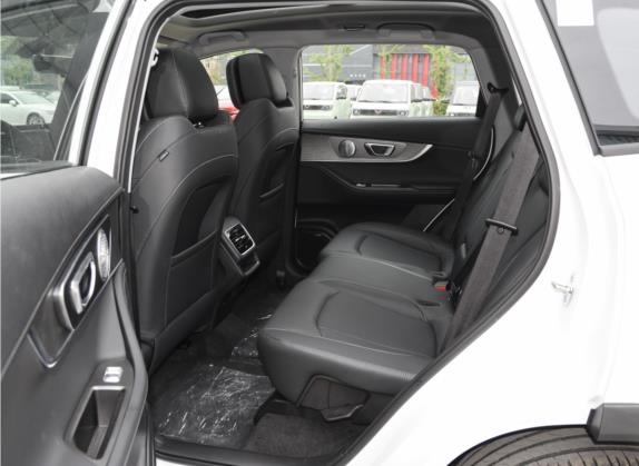 瑞虎8 PRO 2022款 290T 两驱天穹版 5座 车厢座椅   后排空间
