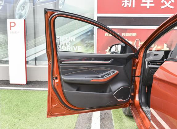 艾瑞泽5 GT 2022款 1.6T DCT驰 车厢座椅   前门板