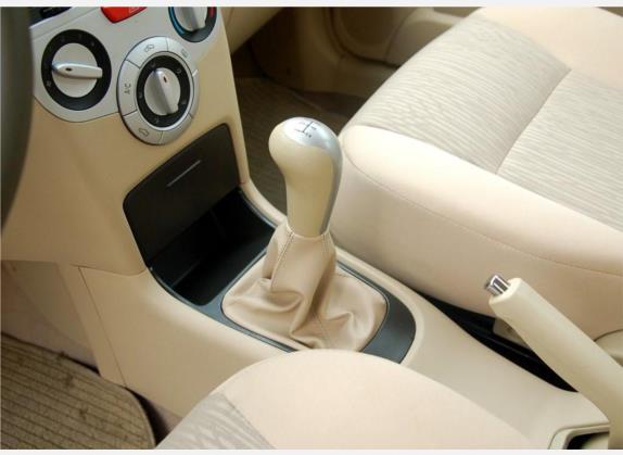风云2 2010款 两厢 1.5L 进取型 中控类   挡把