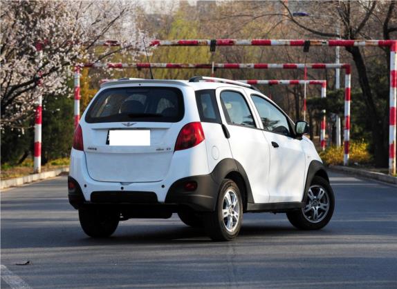 奇瑞X1 2012款 1.5L 手动豪华型 外观   斜后