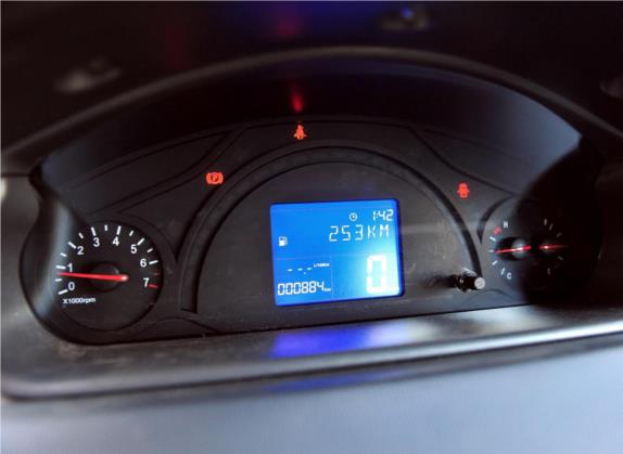 奇瑞X1 2012款 1.5L 手动豪华型 中控类   仪表盘