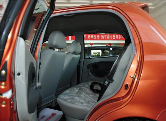 奇瑞QQ3 2011款 0.8L 手动冠军版 车厢座椅   后排空间