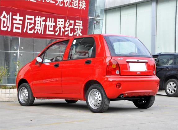 奇瑞QQ3 2012款 梦想版 0.8L 手动梦想型 外观   斜后