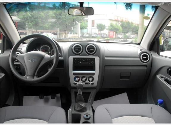 旗云1 2010款 1.0L 手动舒适型 中控类   中控全图