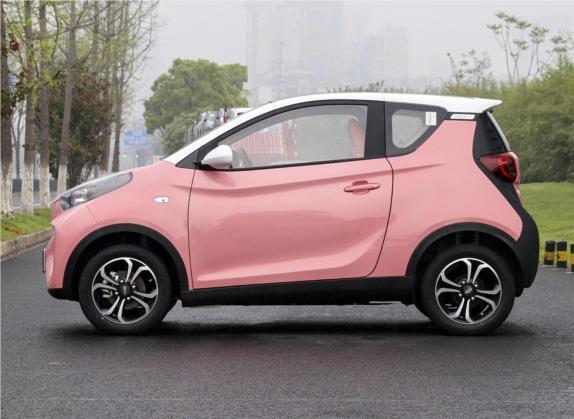 小蚂蚁 2019款 4座智享版 30.6kWh 外观   正侧